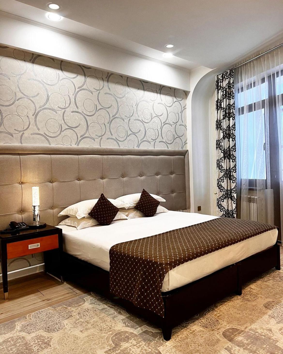 Hotel Zhibek Zholy Shymkent Exterior photo